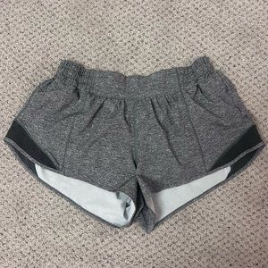 Lululemon Hotty Hot 2.5” Gray